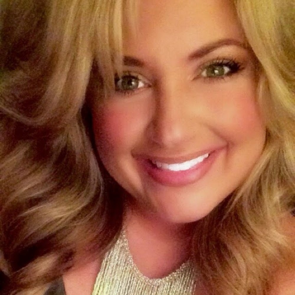 Meet your Posher, Ashlyn